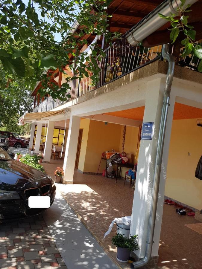 Apartmani Corleone Bilice Kültér fotó